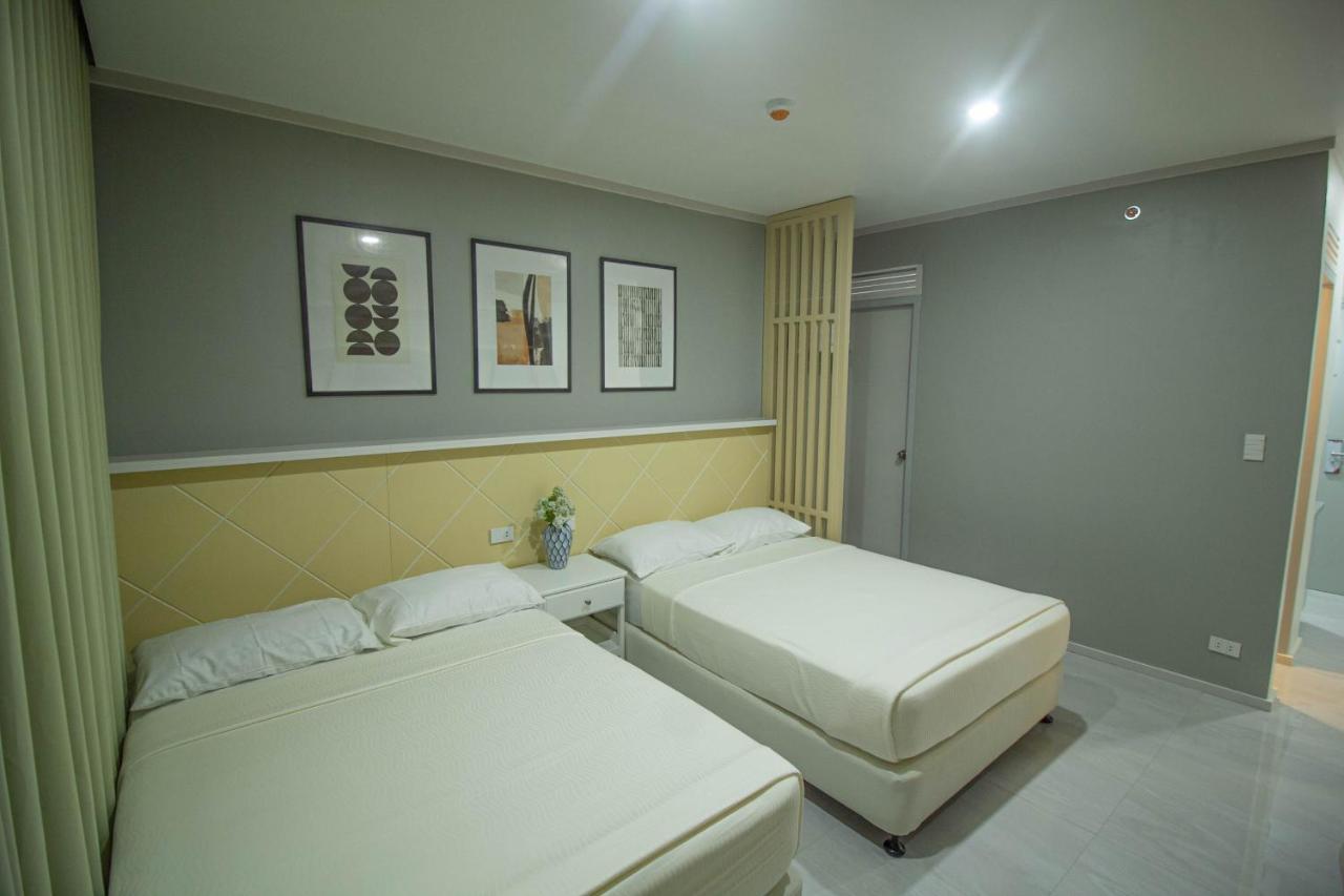 Twin Hearts Residences 1 Roxas City Eksteriør bilde